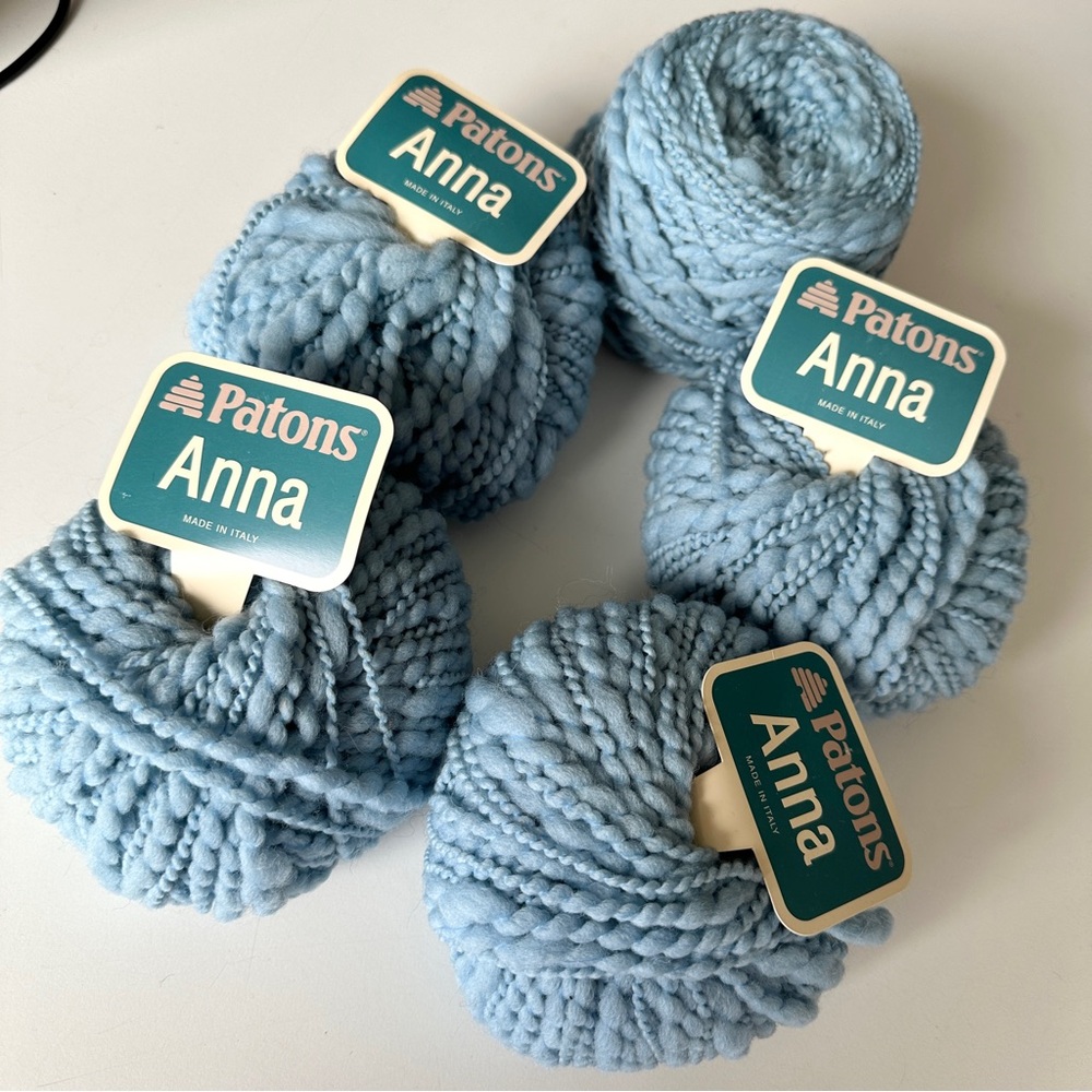 Patons Anna Made in Italy Wool Yarn Bundle Light Blue 02105 - 6 x 50g Balls